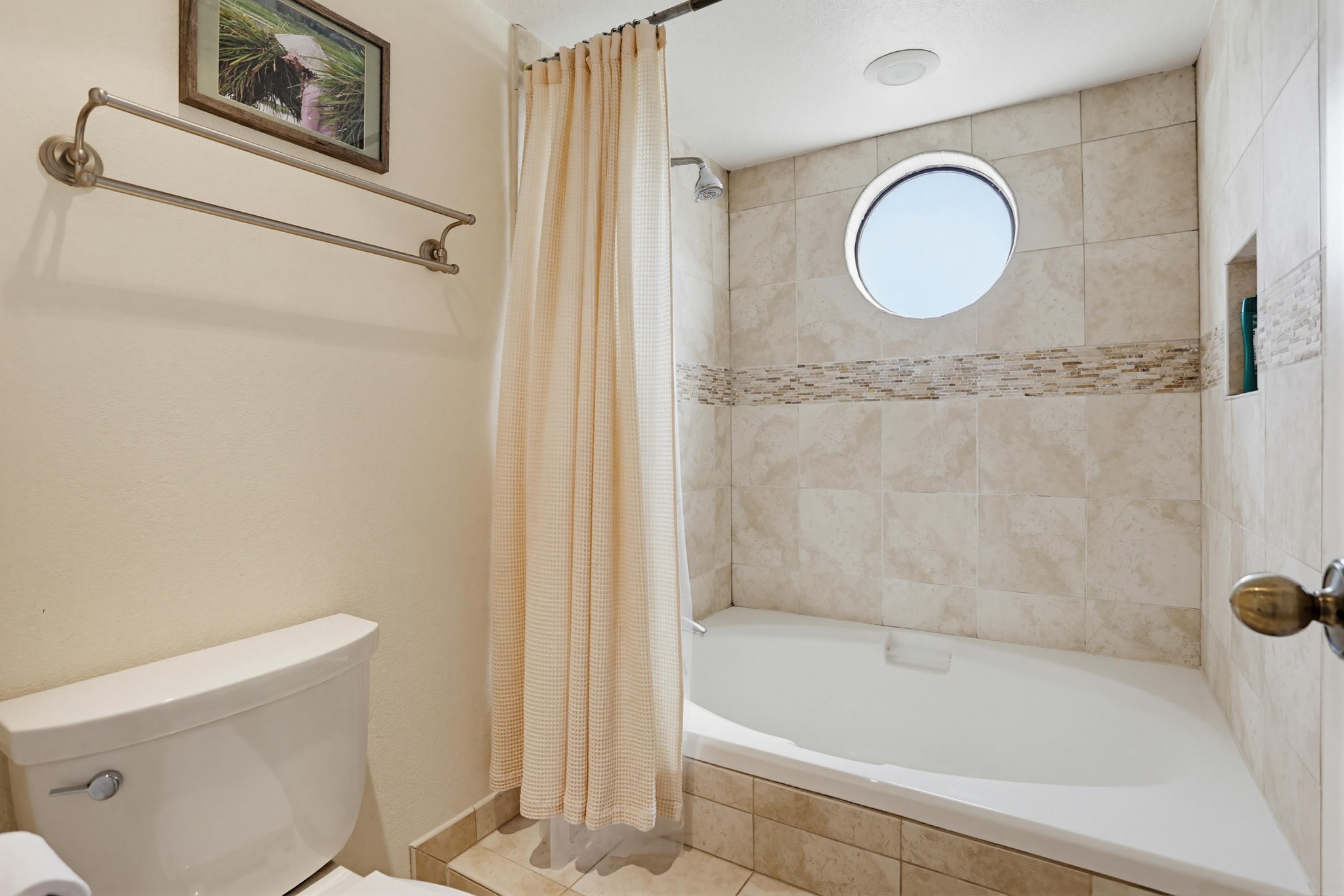 Virtual tour photo 44 of 49 for 803 Spindrift Dr