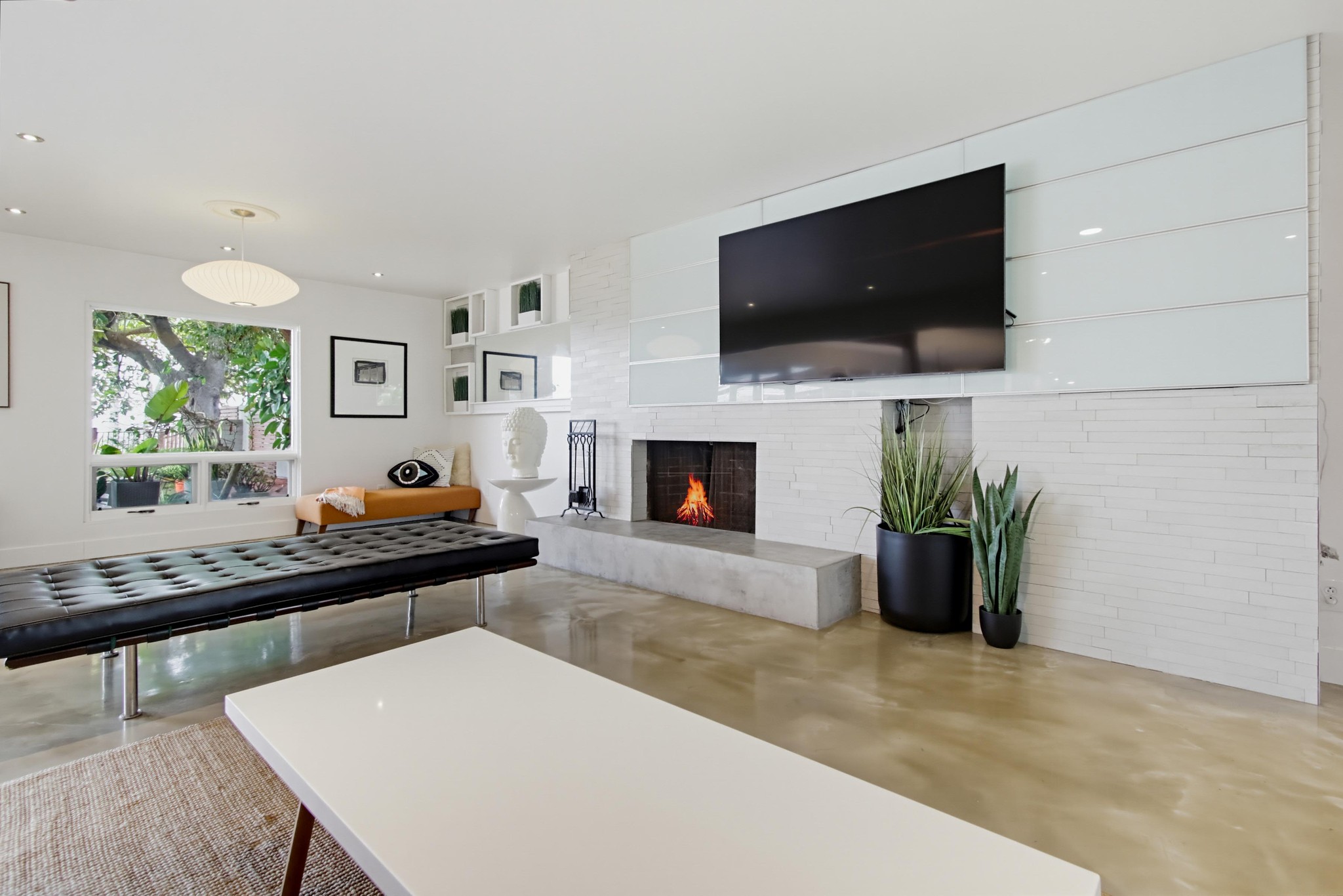 Virtual tour photo 11 of 129 for 8031 La Jolla Scenic Dr N