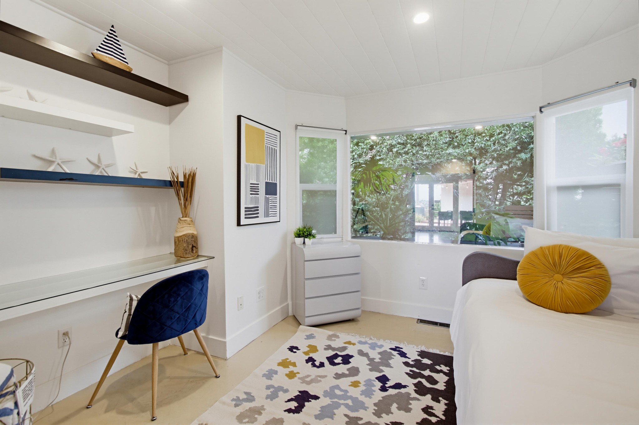 Virtual tour photo 27 of 129 for 8031 La Jolla Scenic Dr N