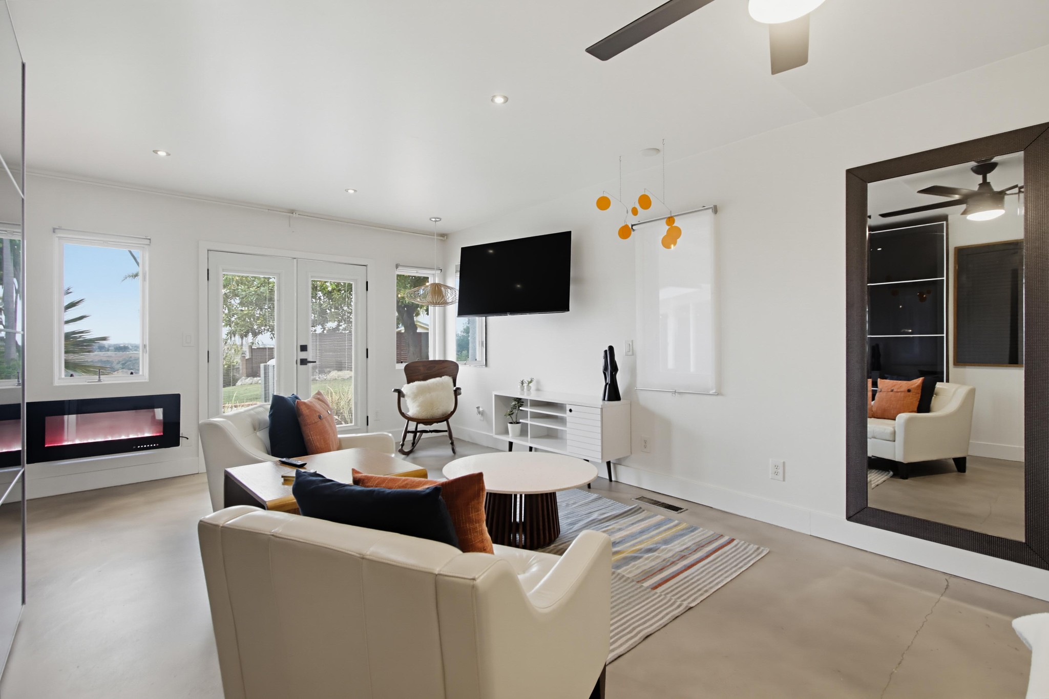 Virtual tour photo 48 of 129 for 8031 La Jolla Scenic Dr N