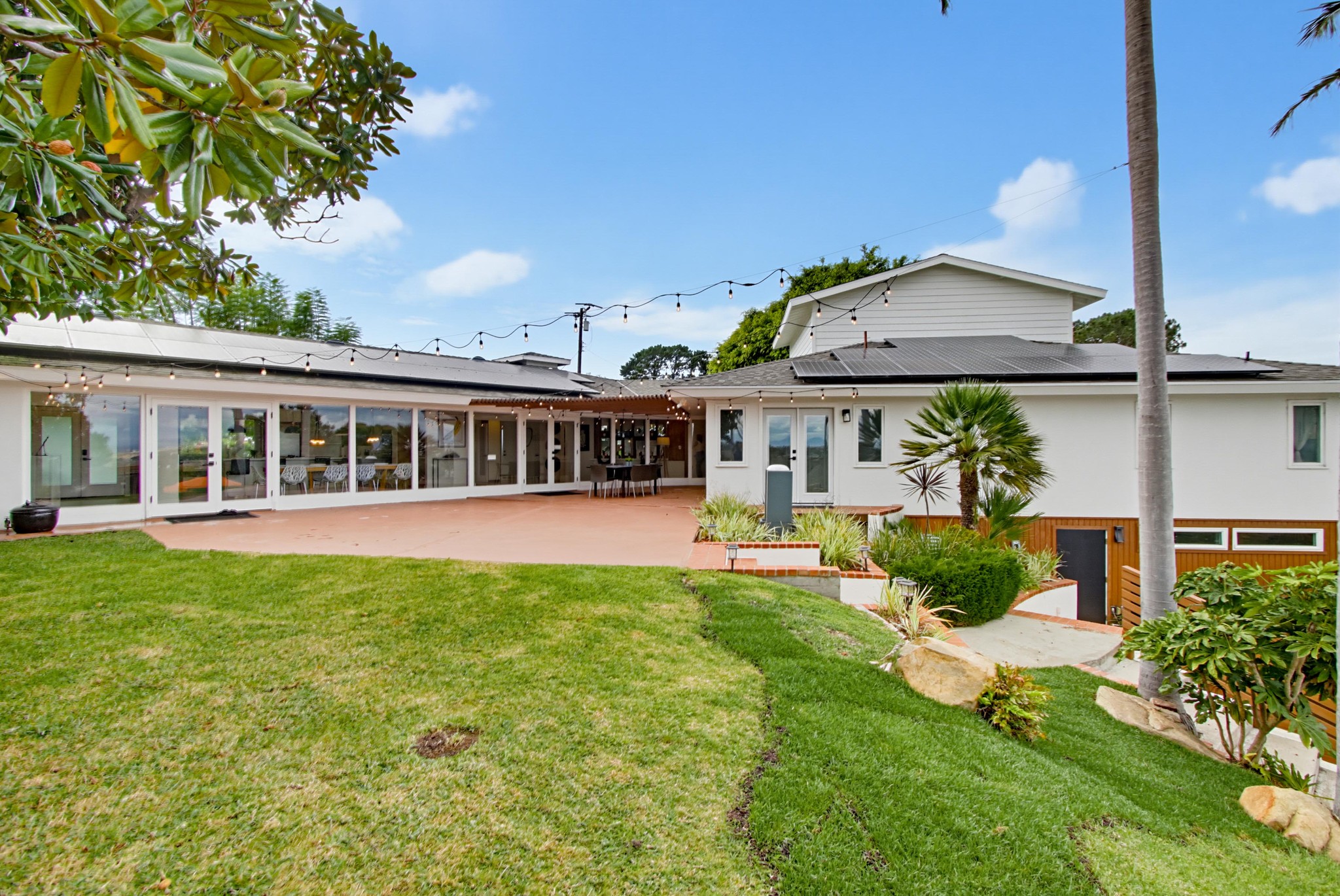 Virtual tour photo 77 of 129 for 8031 La Jolla Scenic Dr N