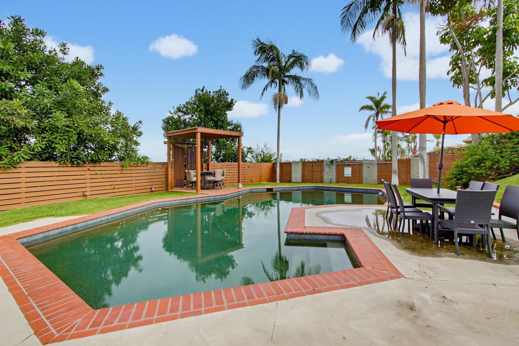 Virtual tour photo 81 of 129 for 8031 La Jolla Scenic Dr N