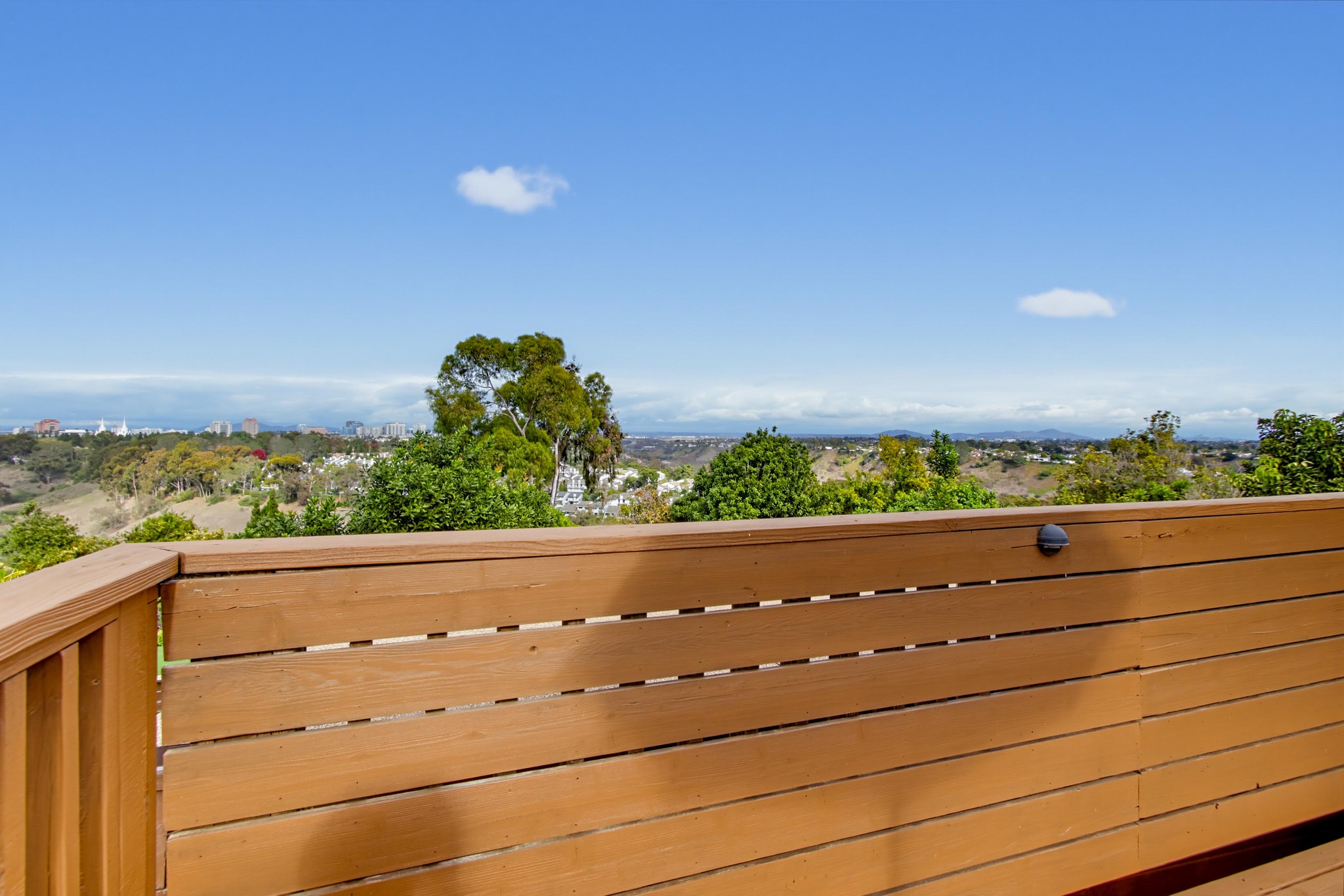 Virtual tour photo 85 of 129 for 8031 La Jolla Scenic Dr N