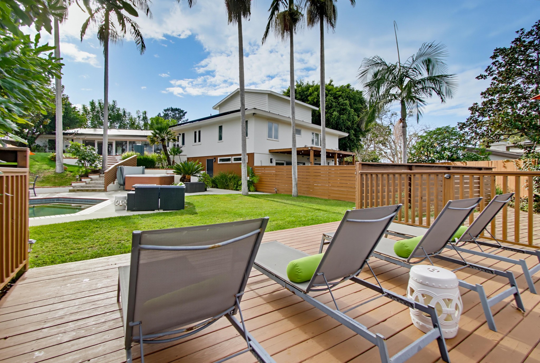 Virtual tour photo 87 of 129 for 8031 La Jolla Scenic Dr N