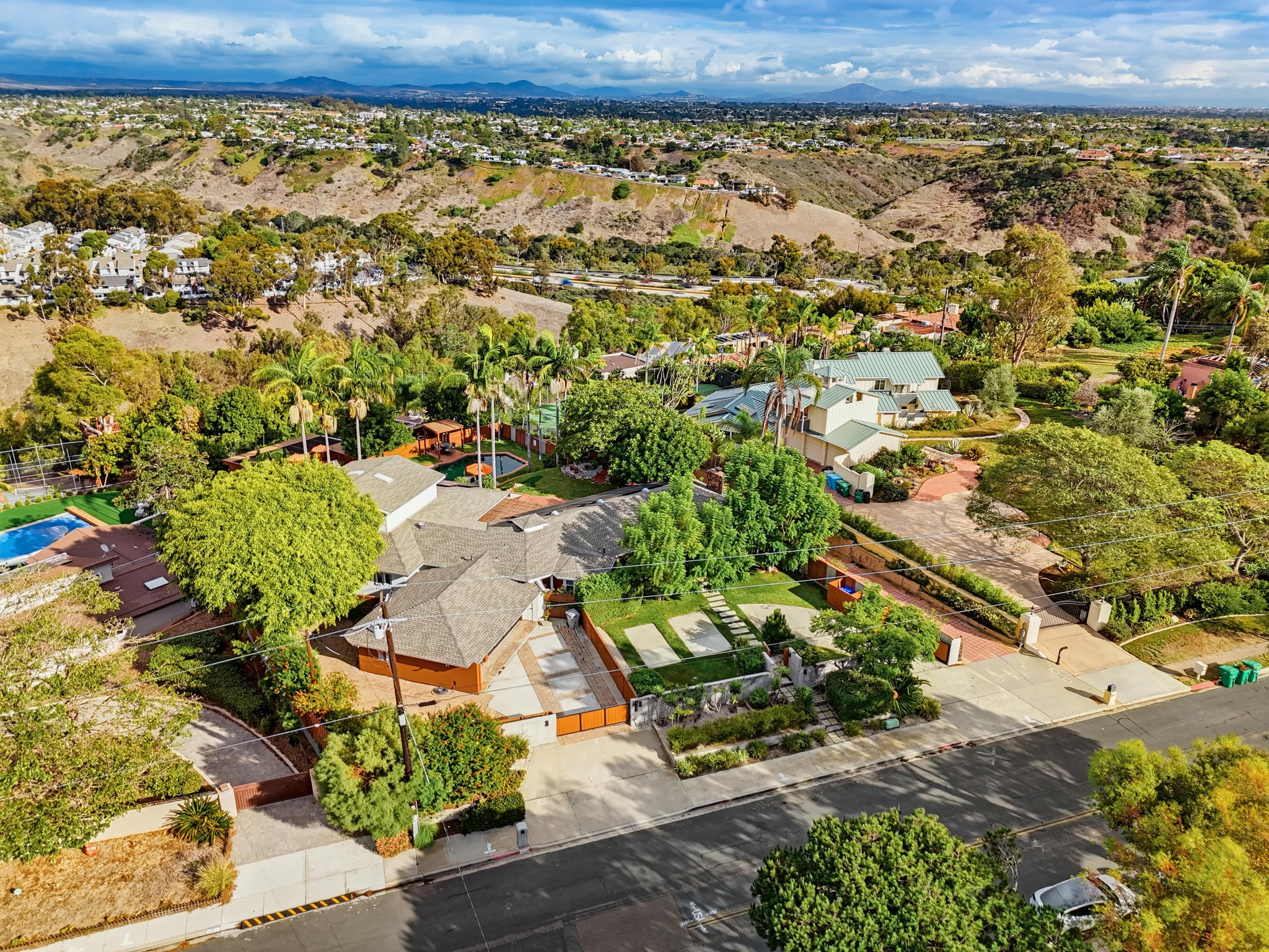 Virtual tour photo 90 of 129 for 8031 La Jolla Scenic Dr N