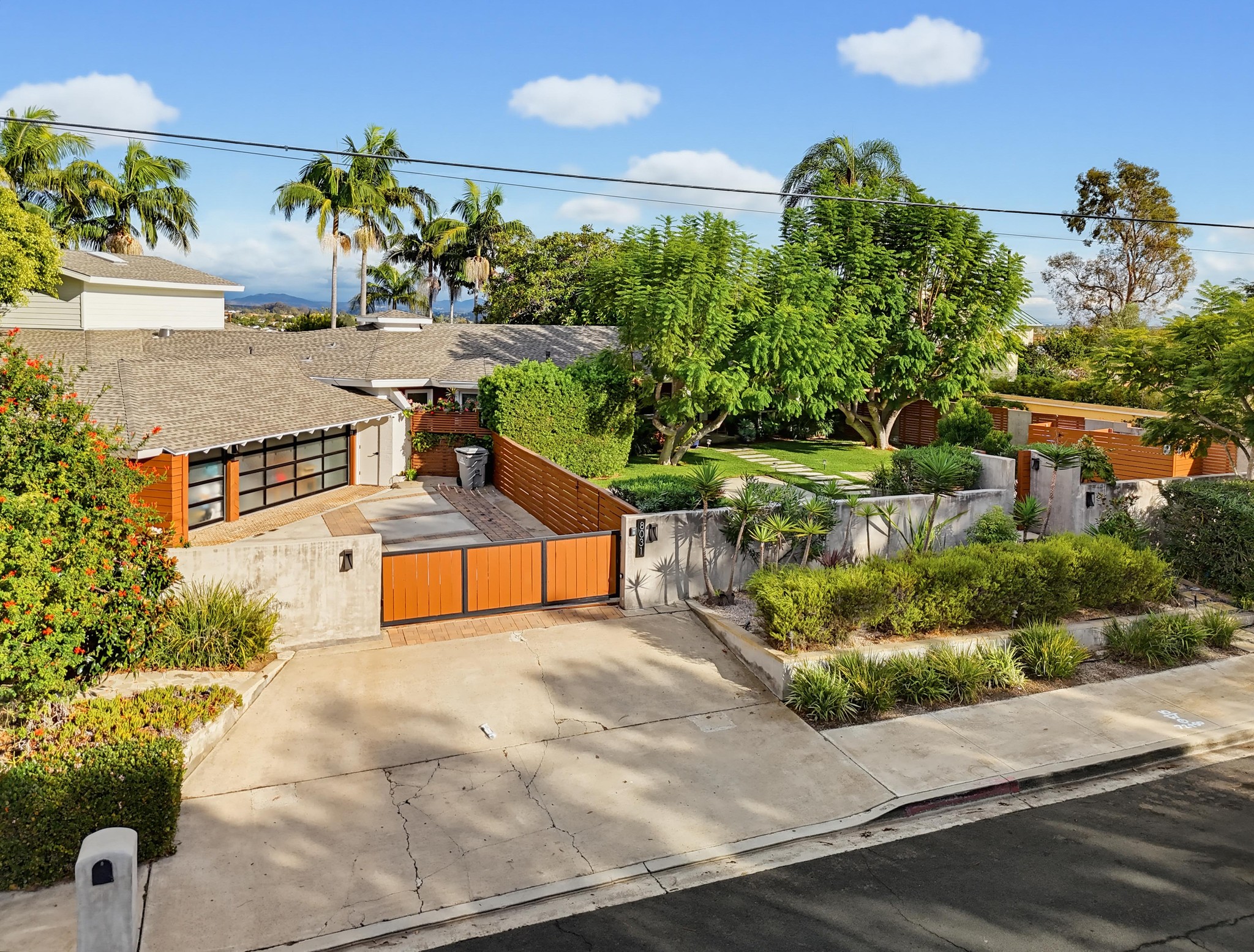 Virtual tour photo 96 of 129 for 8031 La Jolla Scenic Dr N