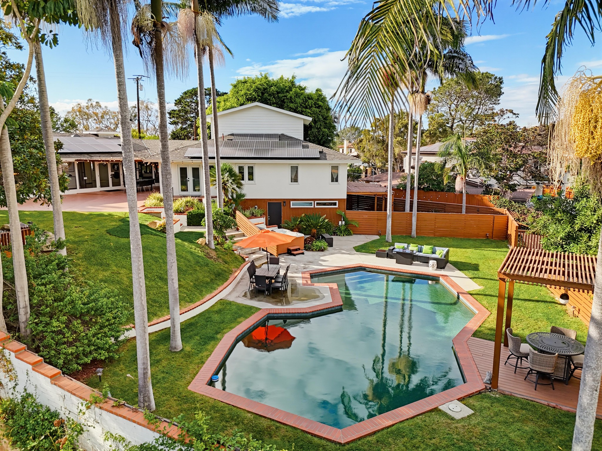 Virtual tour photo 102 of 129 for 8031 La Jolla Scenic Dr N