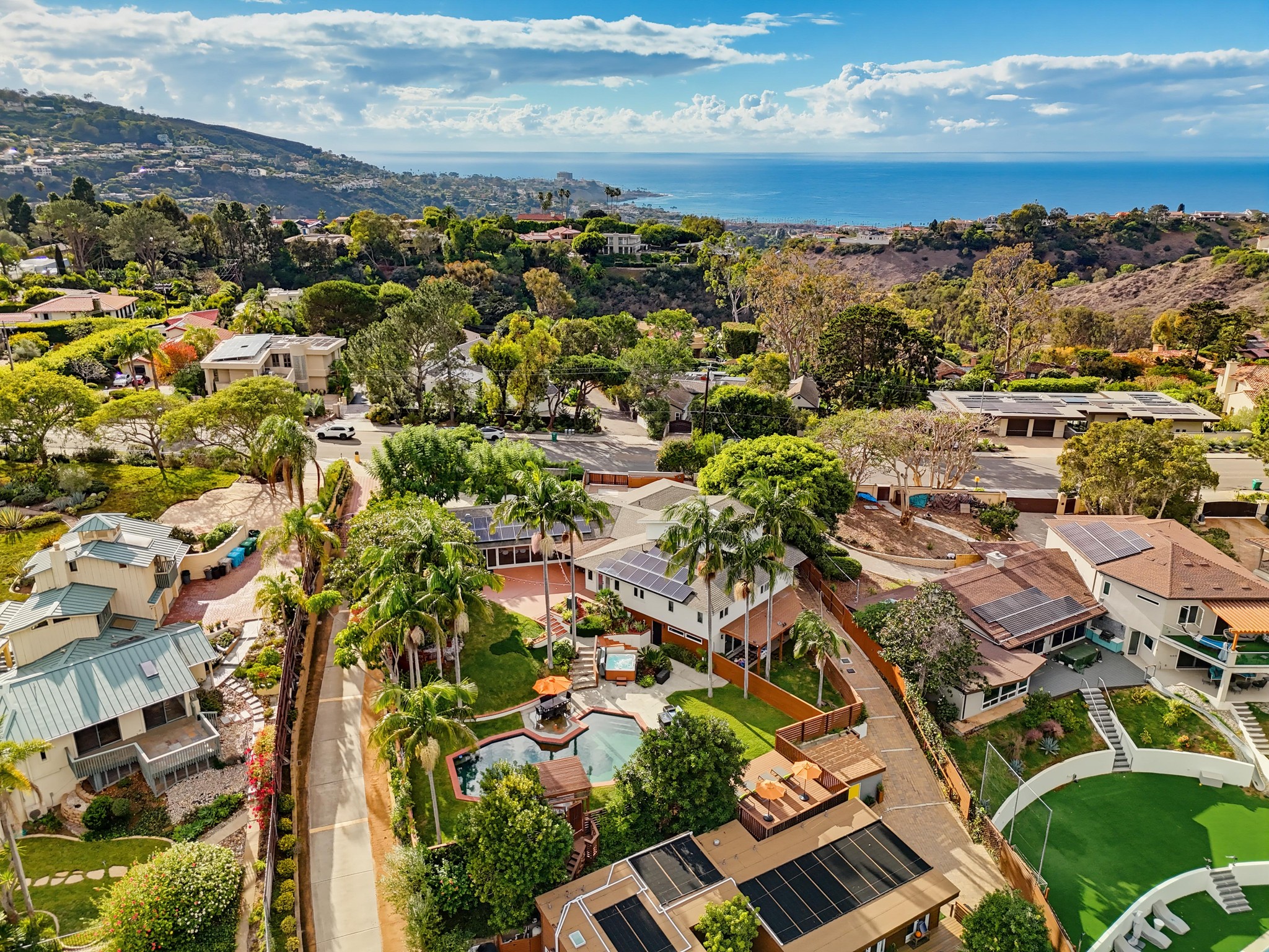 Virtual tour photo 126 of 129 for 8031 La Jolla Scenic Dr N