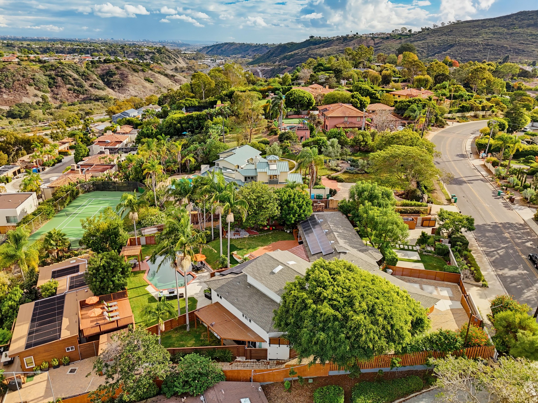 Virtual tour photo 128 of 129 for 8031 La Jolla Scenic Dr N