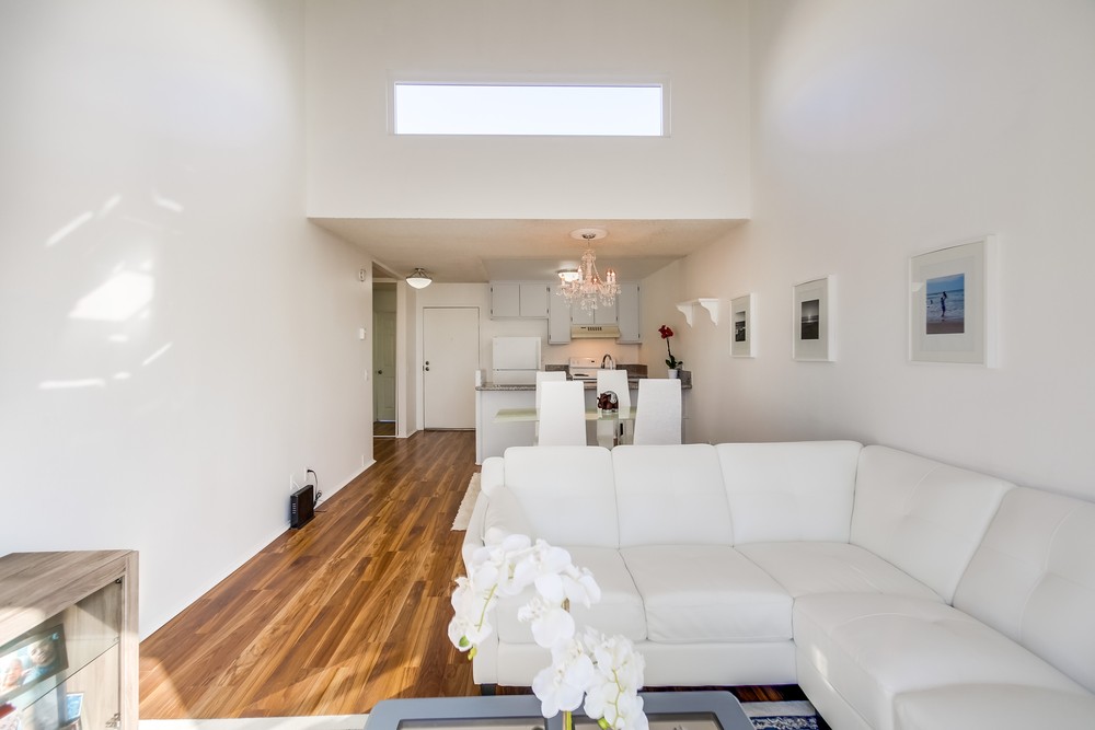 Virtual tour photo 13 of 40 for 8034 Linda Vista Rd #2q
