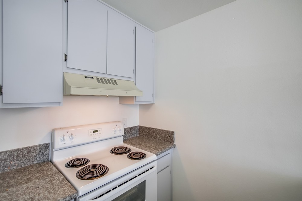 Virtual tour photo 22 of 40 for 8034 Linda Vista Rd #2q