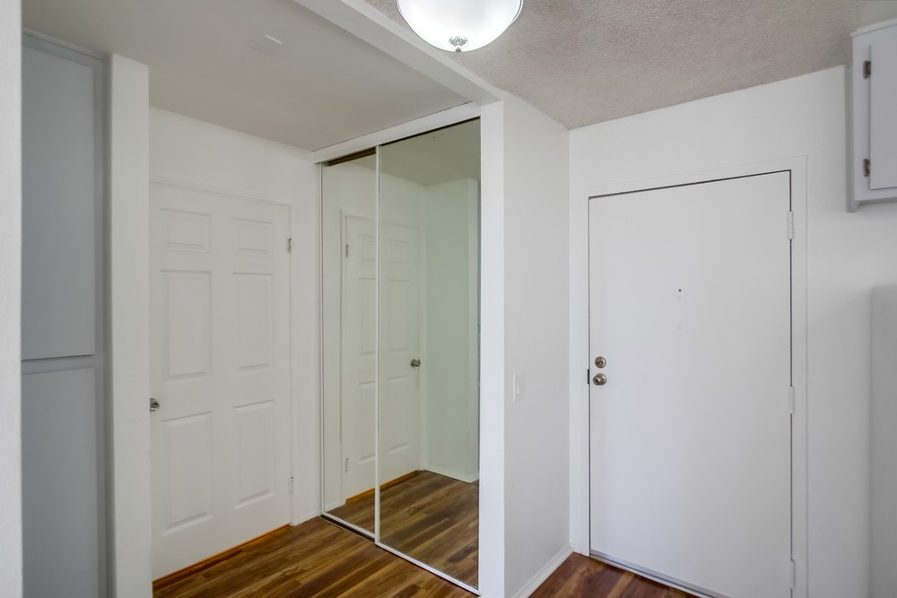 Virtual tour photo 32 of 40 for 8034 Linda Vista Rd #2q