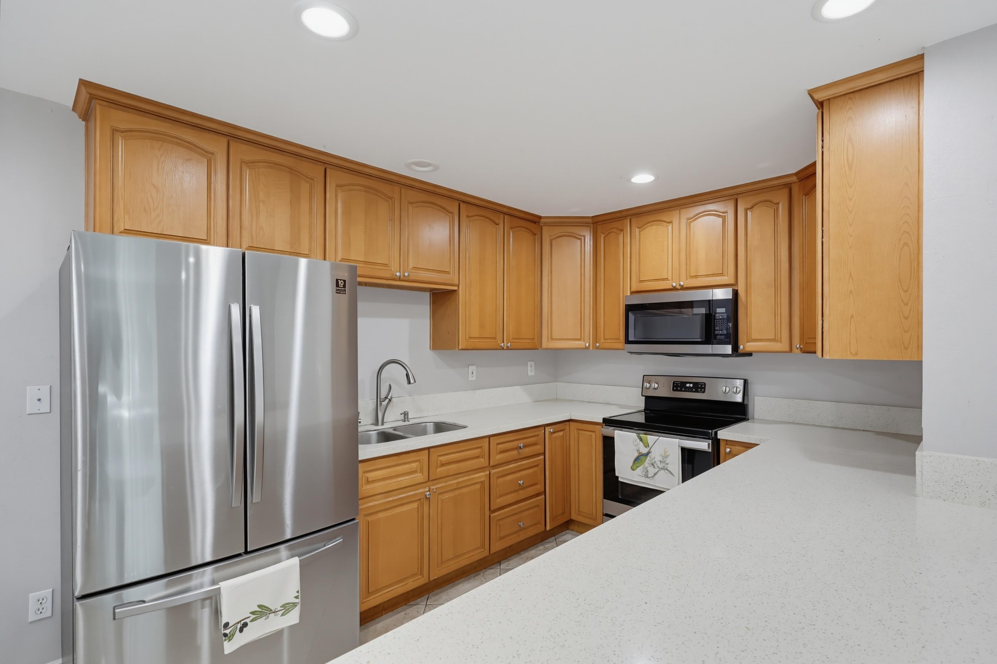 Virtual tour photo 16 of 63 for 8035 Calle Fanita