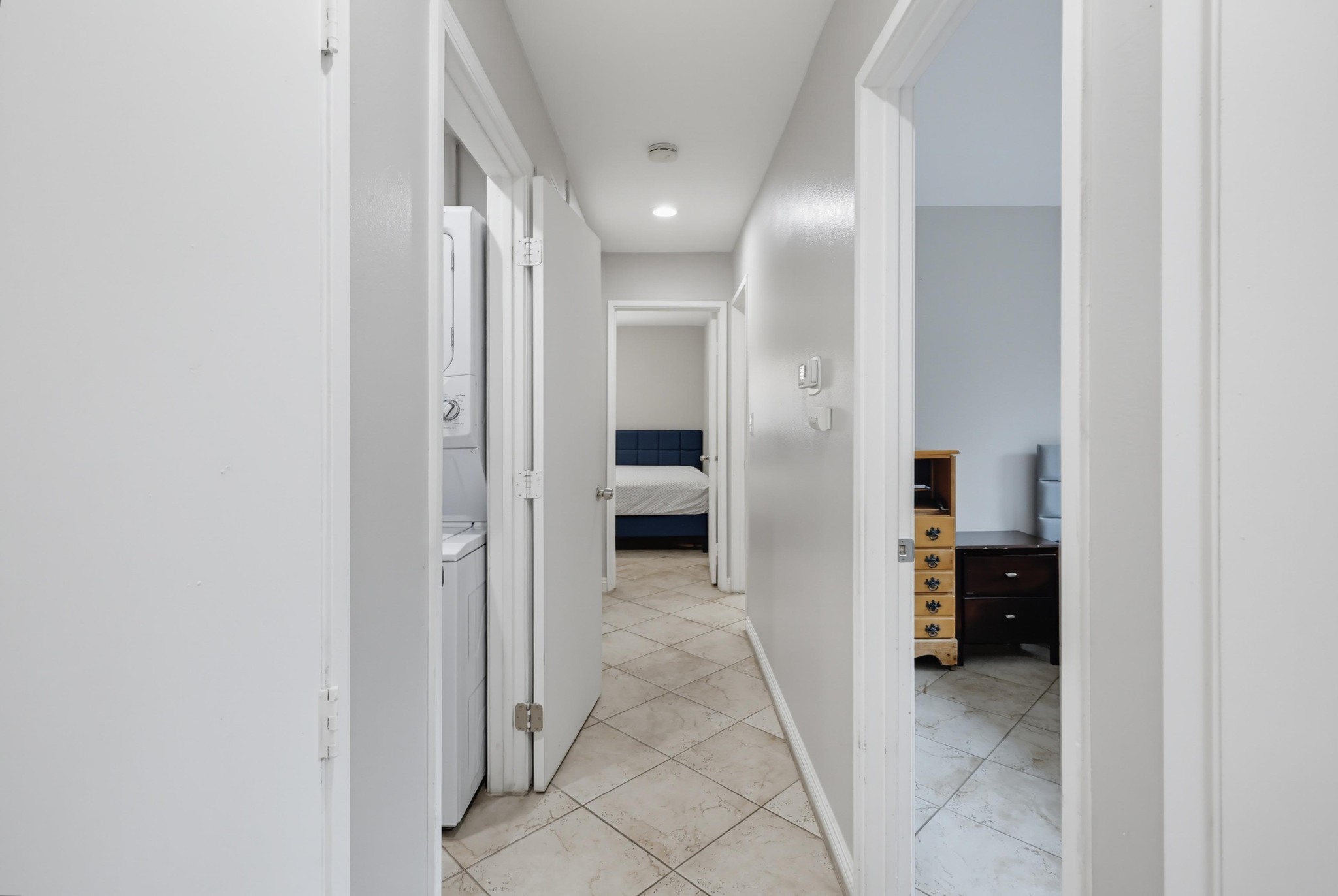 Virtual tour photo 24 of 63 for 8035 Calle Fanita