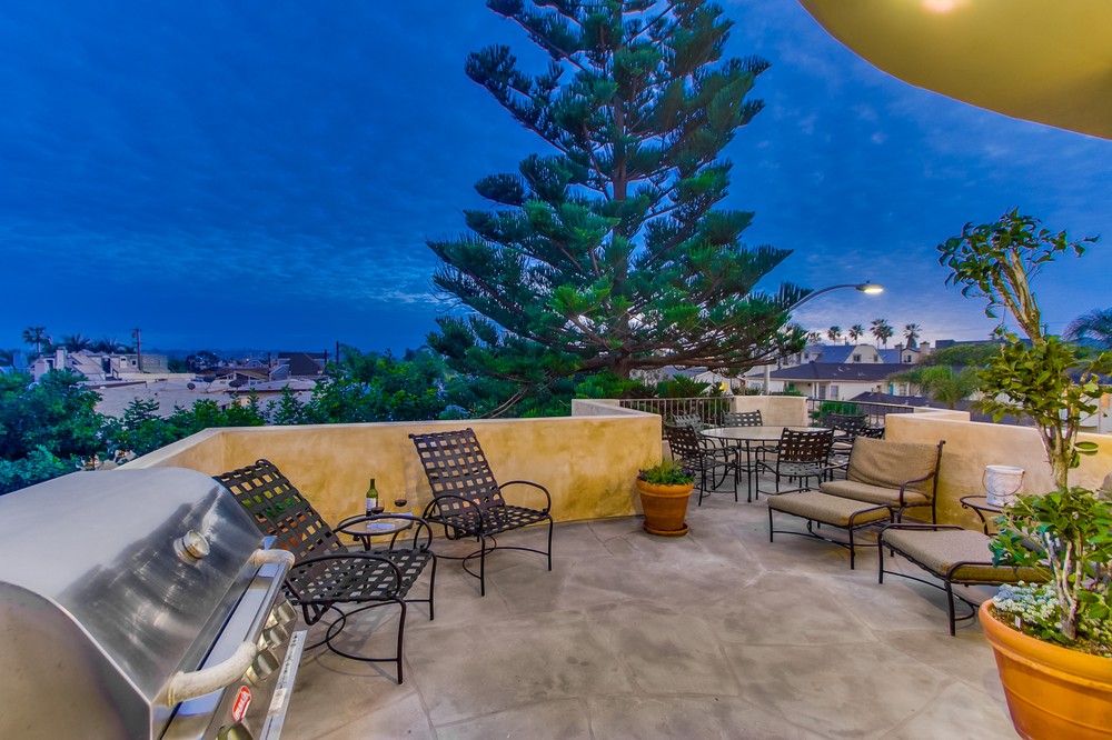 Virtual tour photo 5 of 95 for 804 Coronado Court
