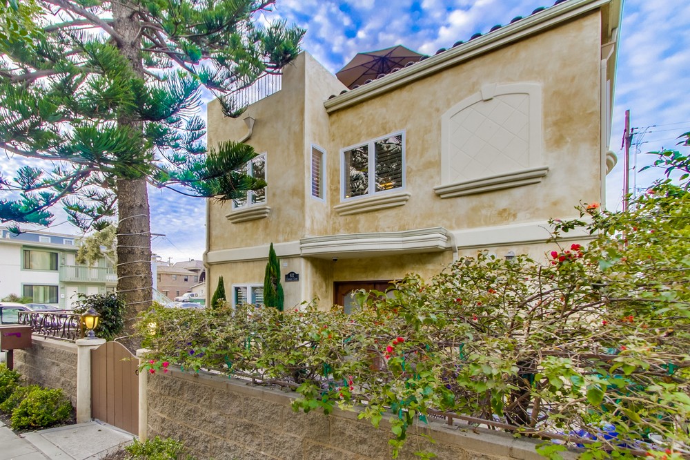 Virtual tour photo 78 of 95 for 804 Coronado Court