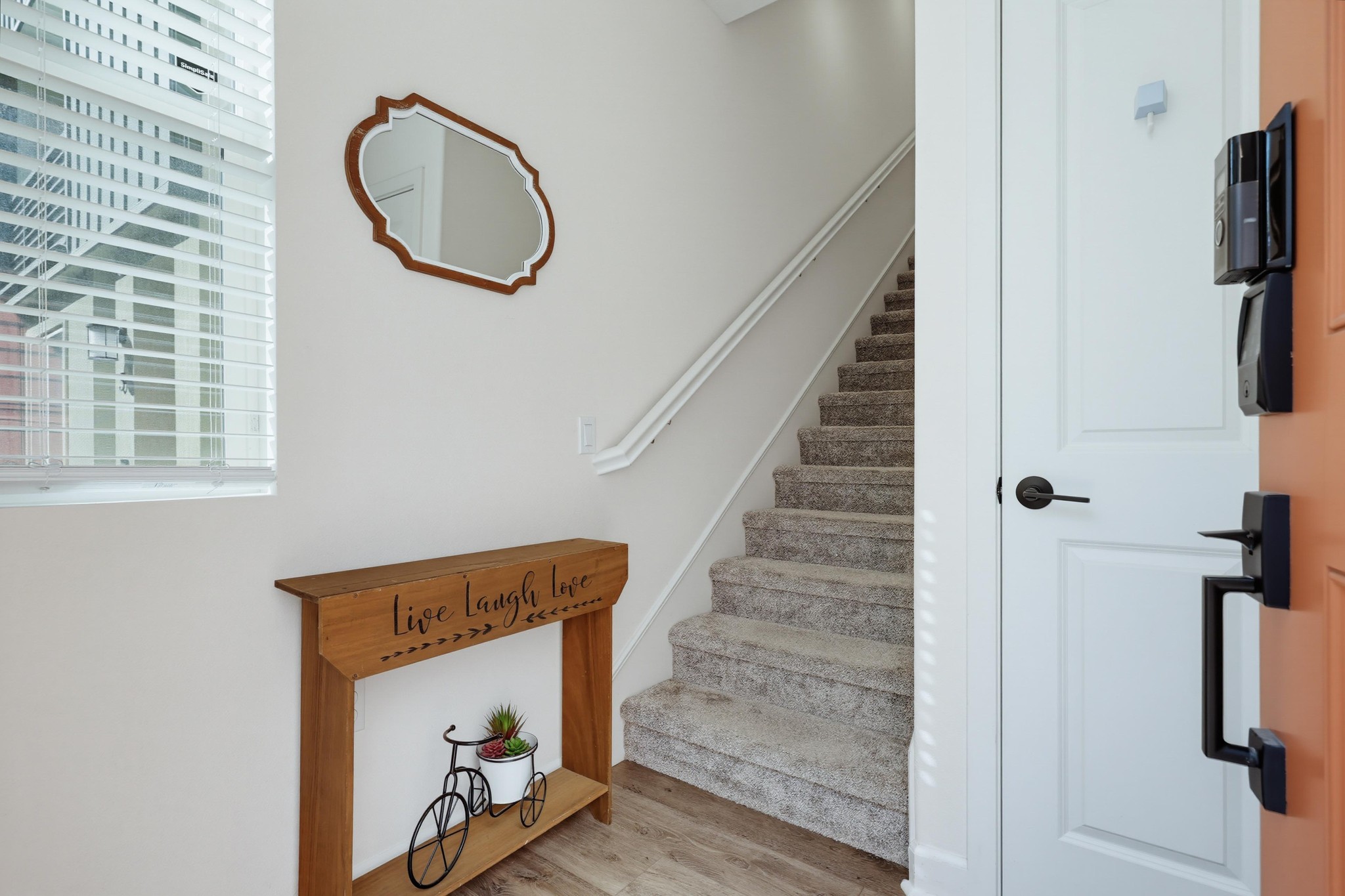 Virtual tour photo 8 of 69 for 804 Makani St #2