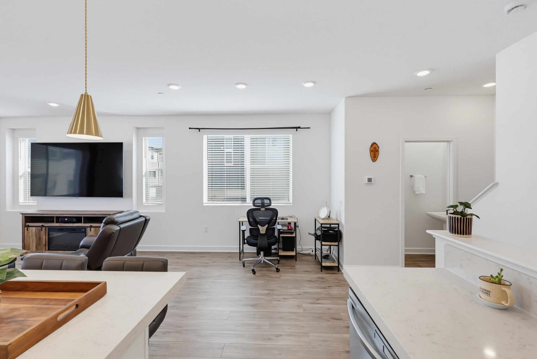 Virtual tour photo 15 of 69 for 804 Makani St #2