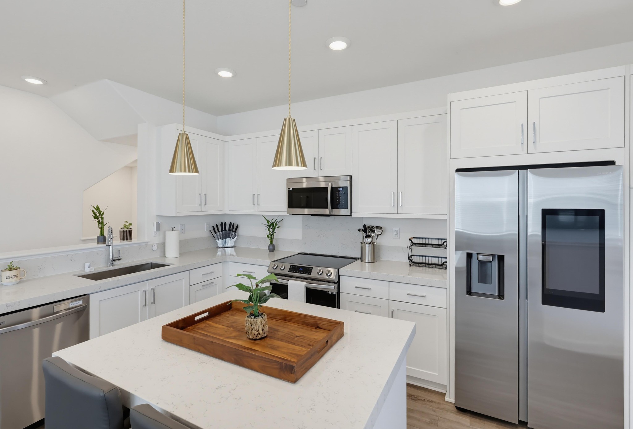 Virtual tour photo 17 of 69 for 804 Makani St #2