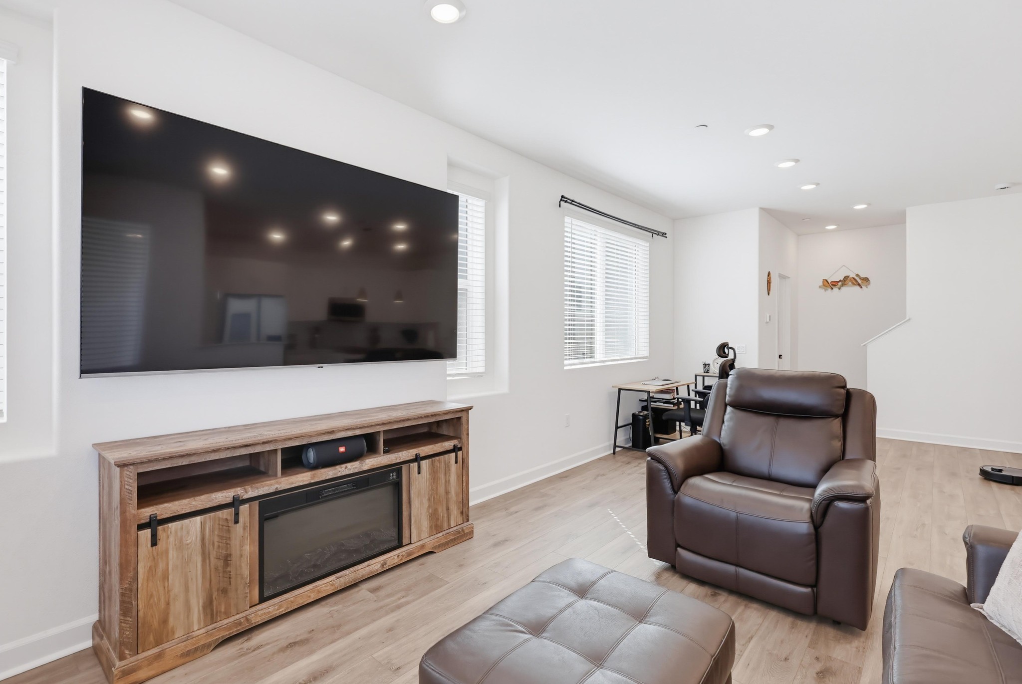 Virtual tour photo 23 of 69 for 804 Makani St #2