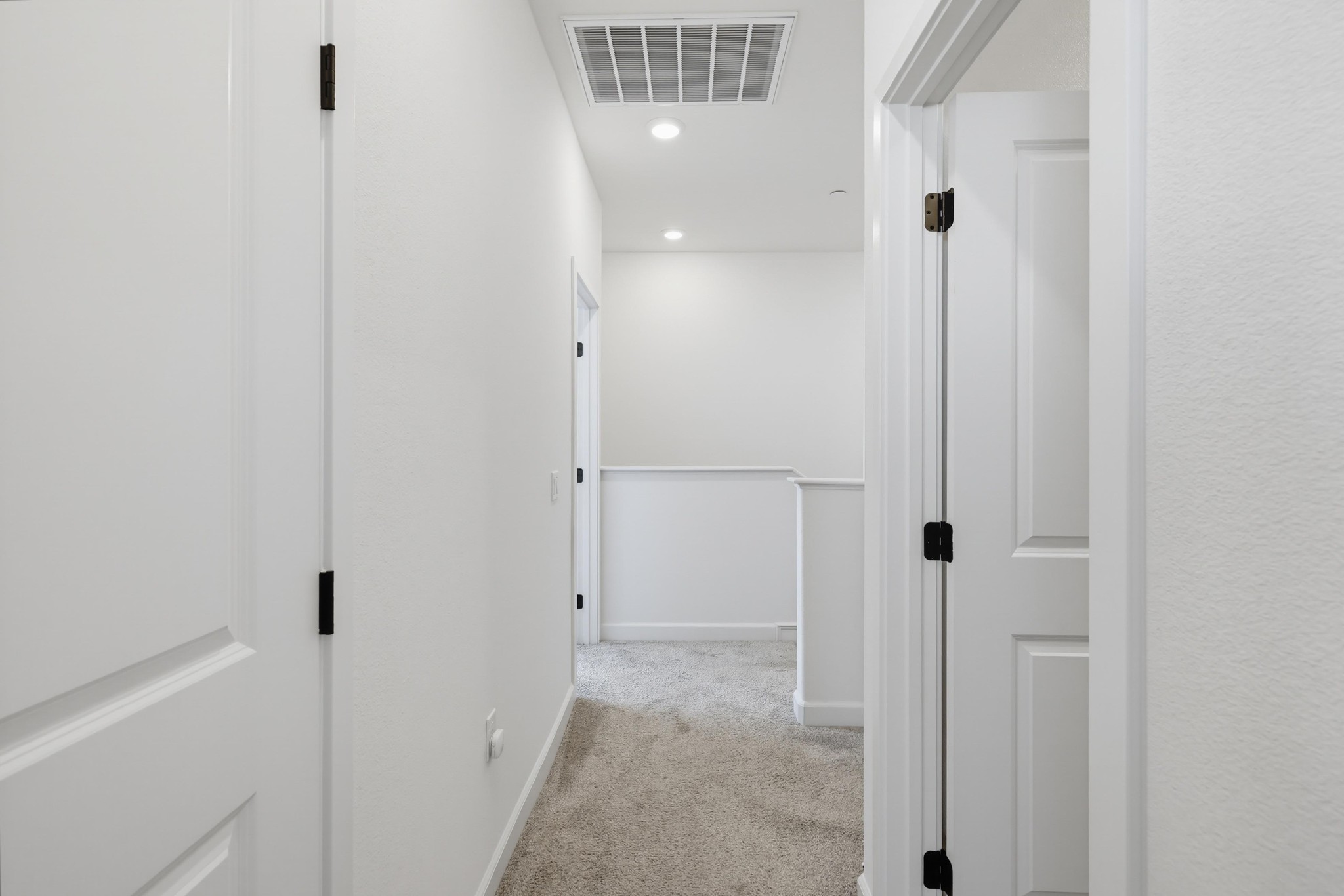 Virtual tour photo 34 of 69 for 804 Makani St #2