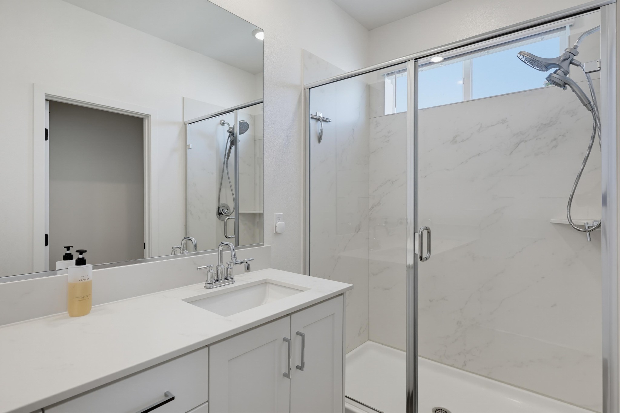 Virtual tour photo 43 of 69 for 804 Makani St #2
