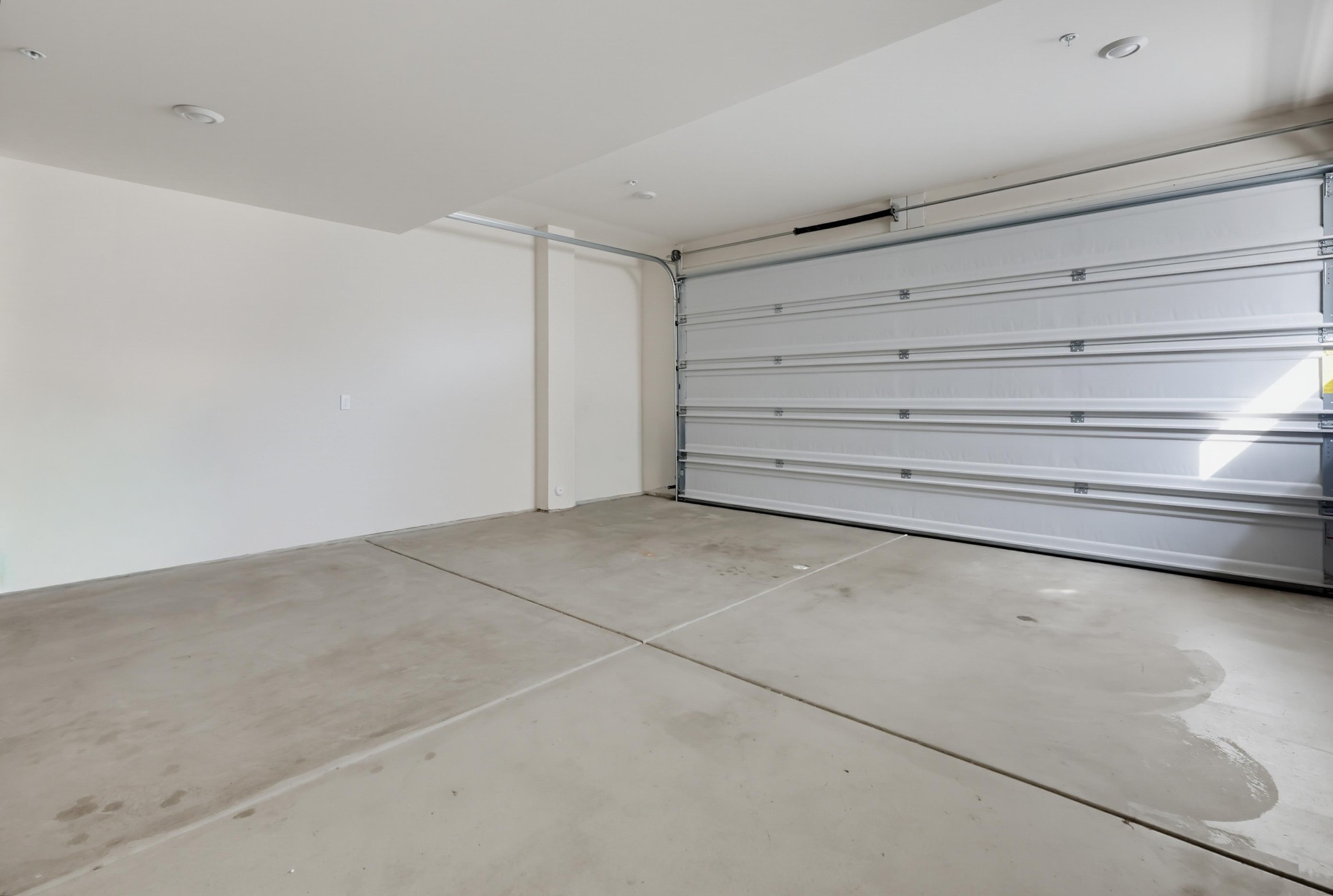 Virtual tour photo 46 of 69 for 804 Makani St #2