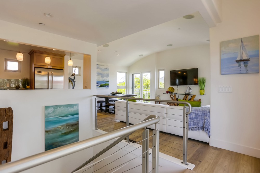Virtual tour photo 11 of 95 for 804 Nahant Ct #802