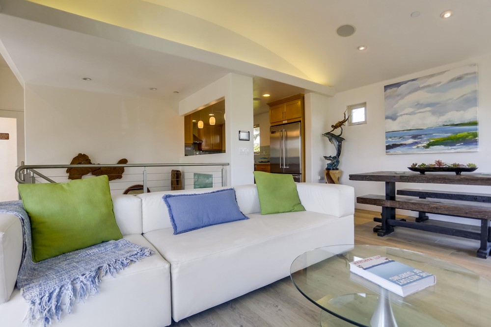 Virtual tour photo 15 of 95 for 804 Nahant Ct #802