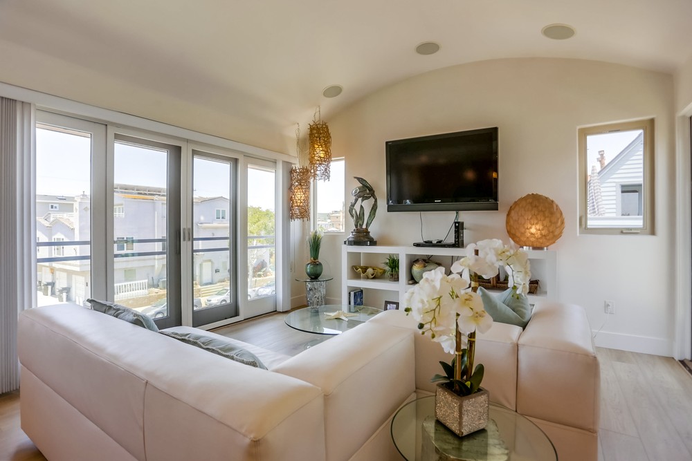 Virtual tour photo 60 of 95 for 804 Nahant Ct #802