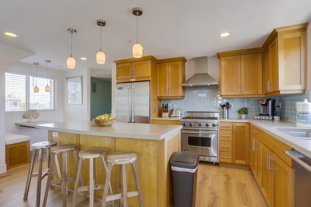 Virtual tour photo 65 of 95 for 804 Nahant Ct #802