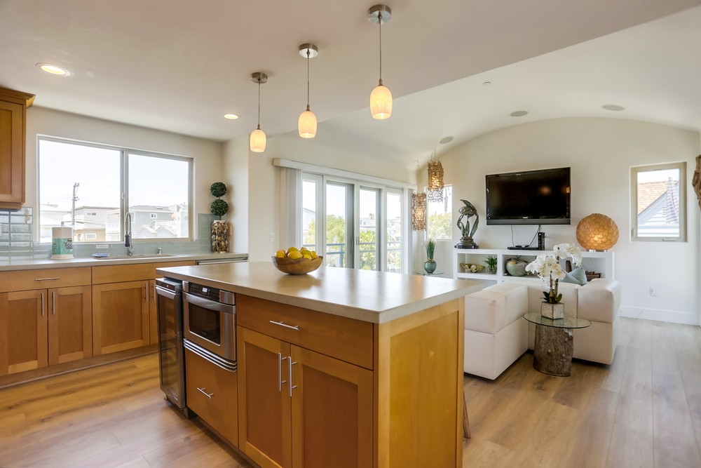 Virtual tour photo 68 of 95 for 804 Nahant Ct #802