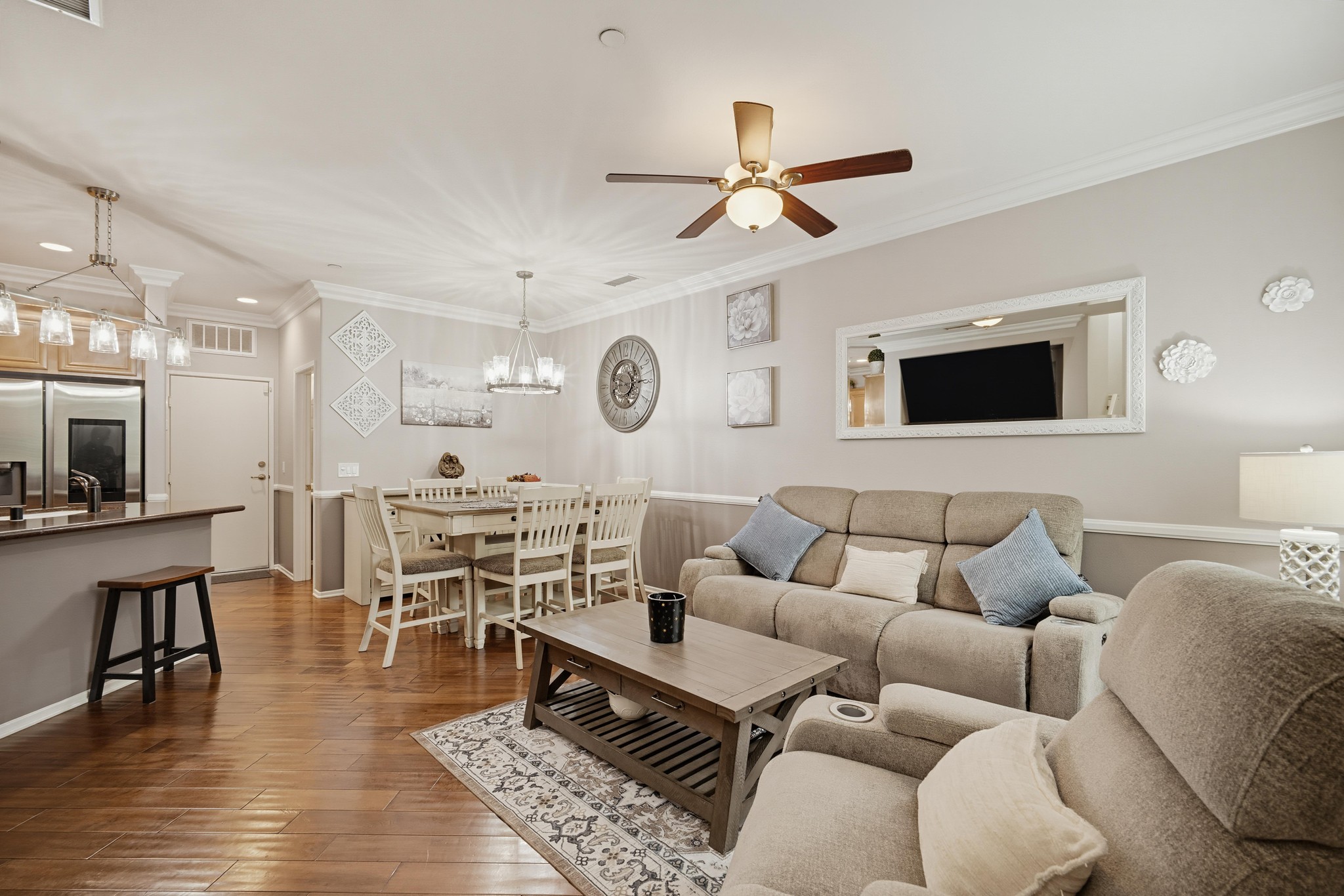 Virtual tour photo 14 of 60 for 8048 Tulsa Pl Unit 106