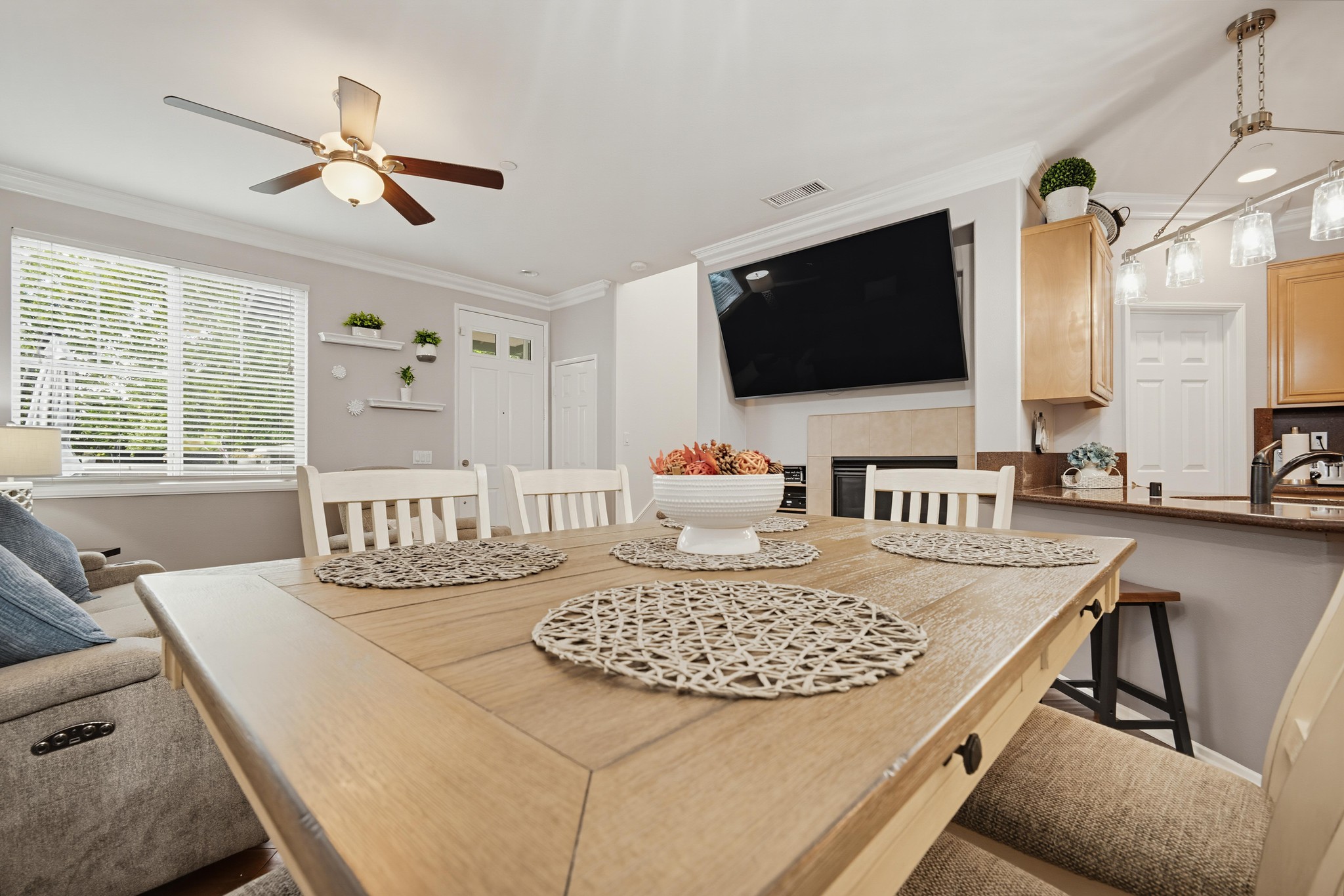 Virtual tour photo 18 of 60 for 8048 Tulsa Pl Unit 106