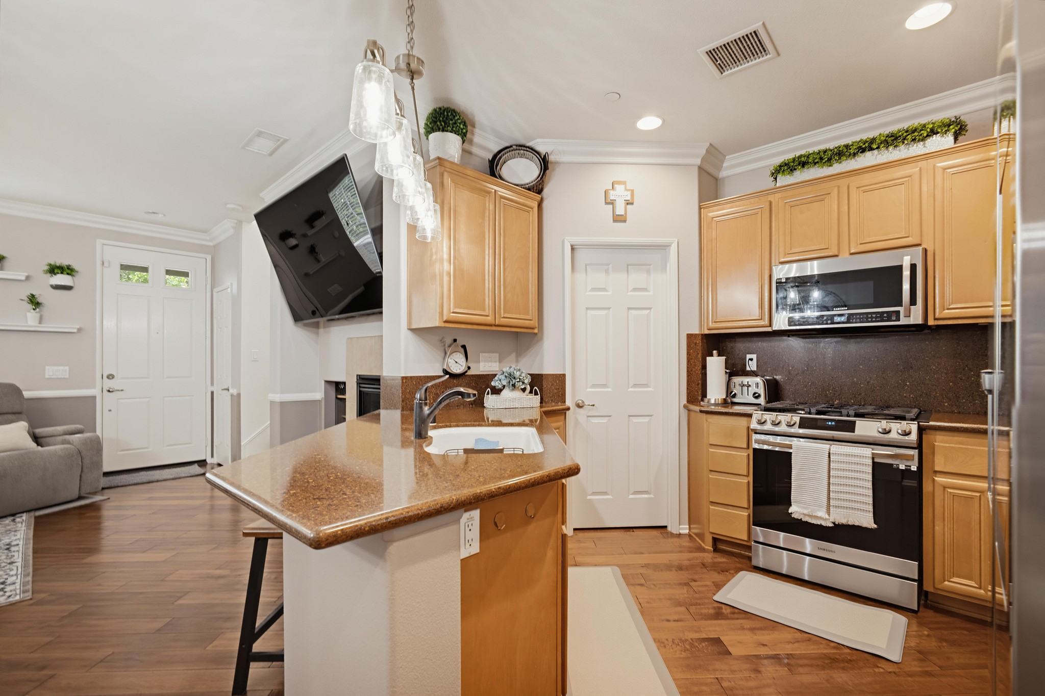 Virtual tour photo 22 of 60 for 8048 Tulsa Pl Unit 106