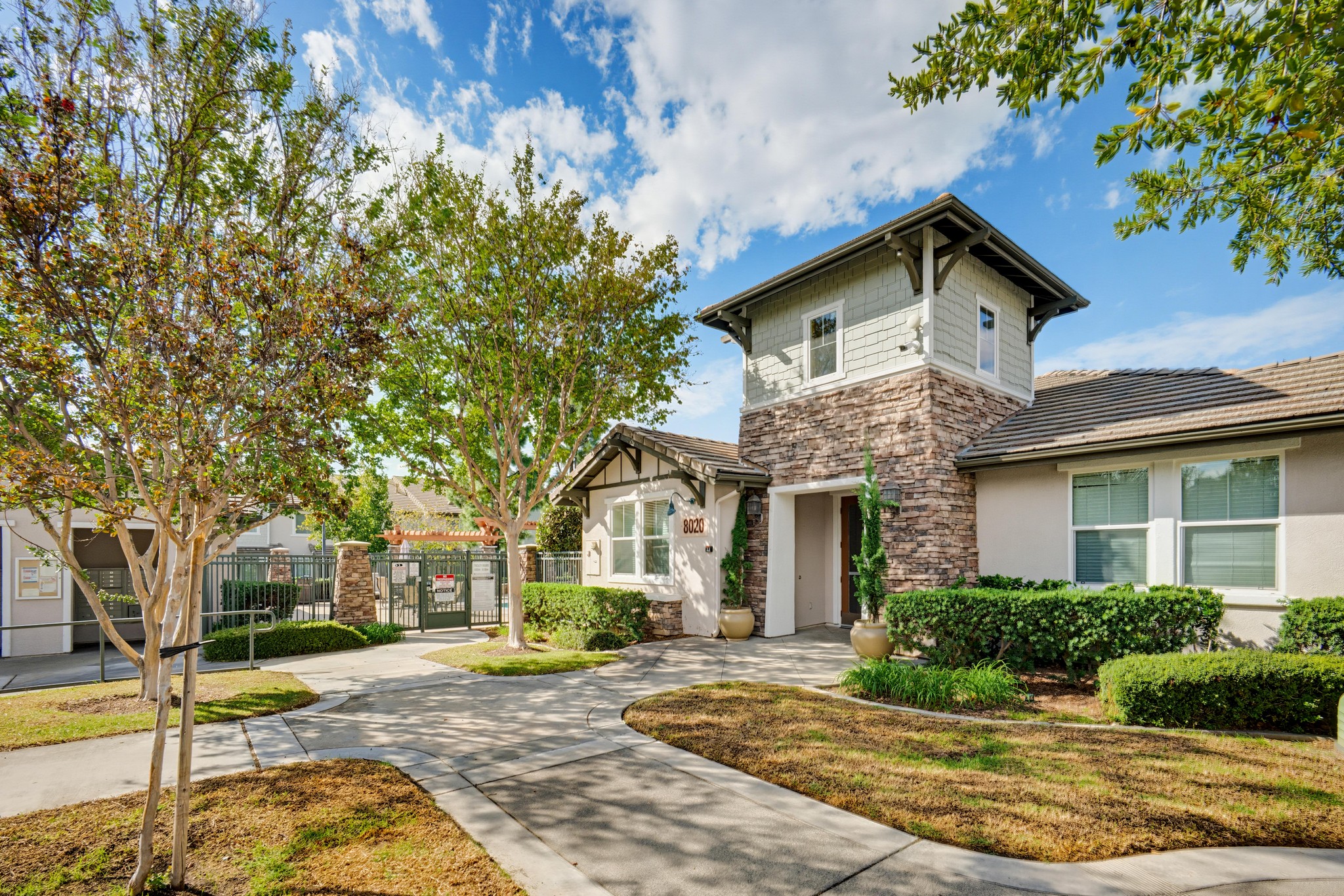 Virtual tour photo 56 of 60 for 8048 Tulsa Pl Unit 106