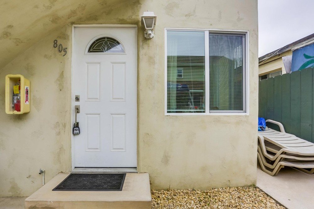 Virtual tour photo 4 of 29 for 805 Manhattan Ct