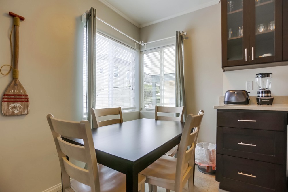 Virtual tour photo 10 of 29 for 805 Manhattan Ct