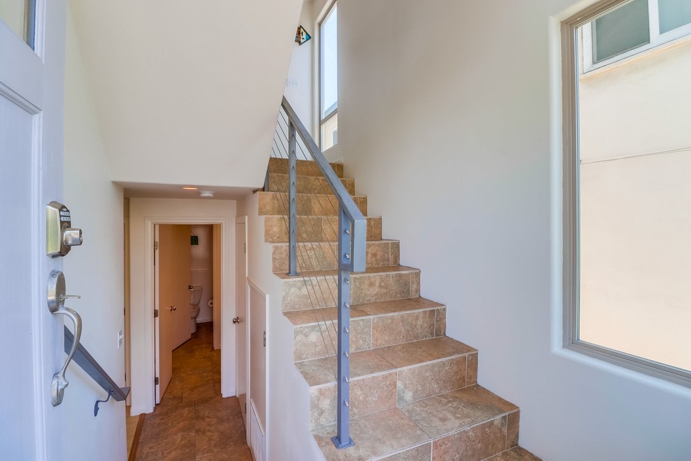 Virtual tour photo 6 of 41 for 805 Ostend Ct