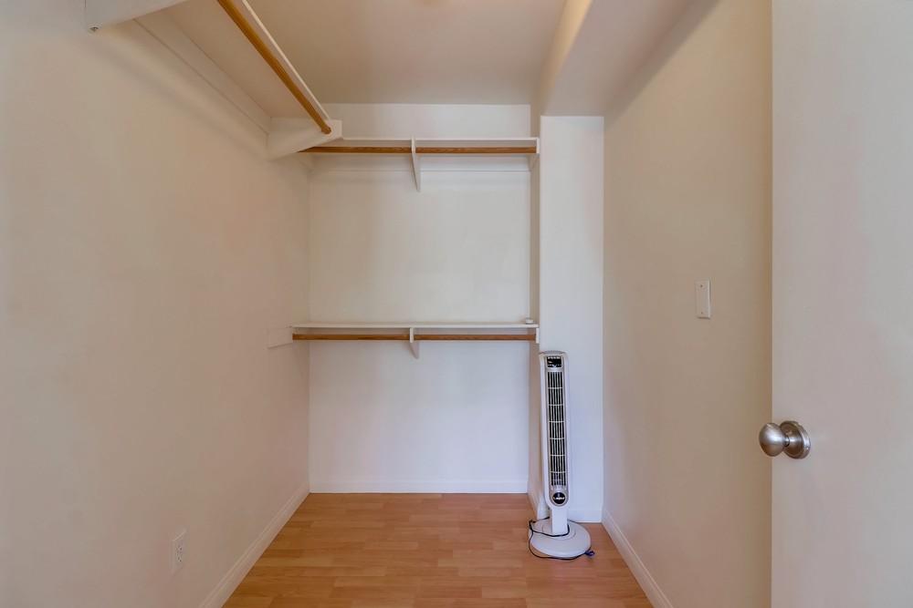 Virtual tour photo 32 of 41 for 805 Ostend Ct