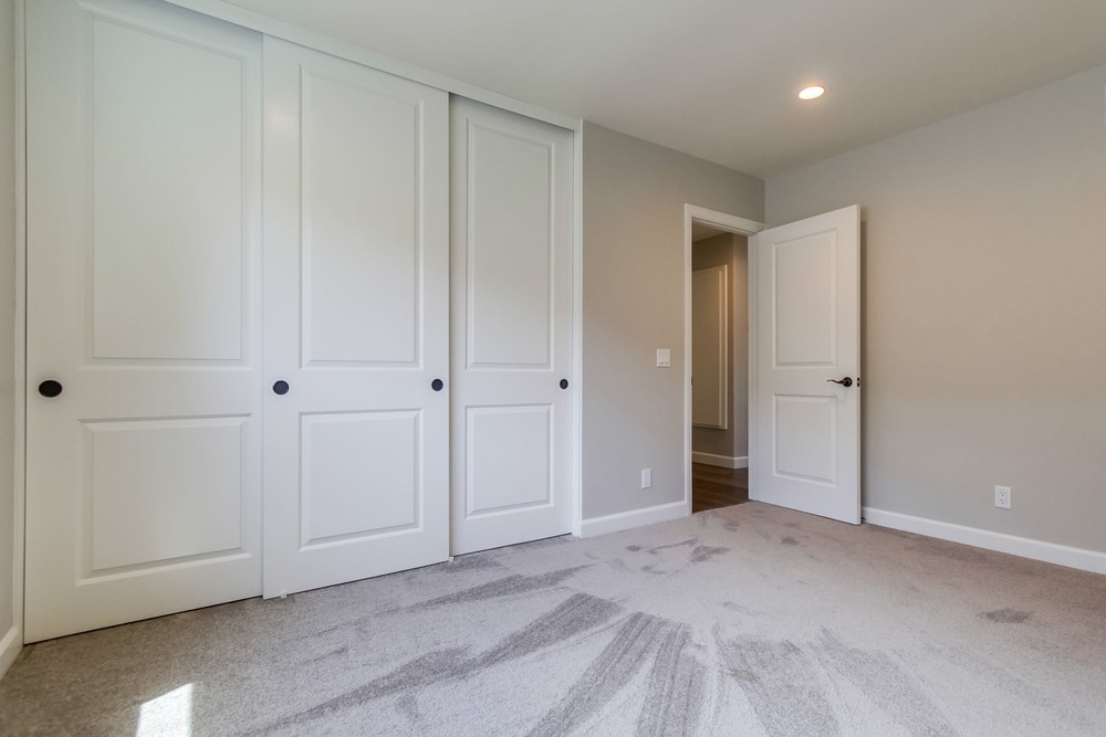 Virtual tour photo 27 of 42 for 8055 Kenova St