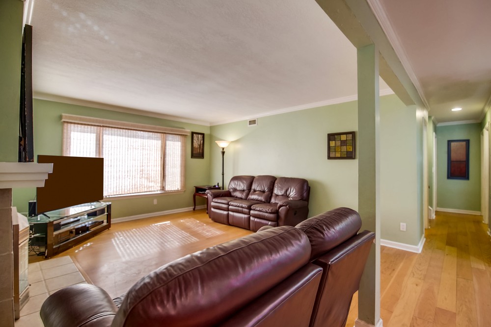 Virtual tour photo 12 of 53 for 8059 Lake Cayuga Dr