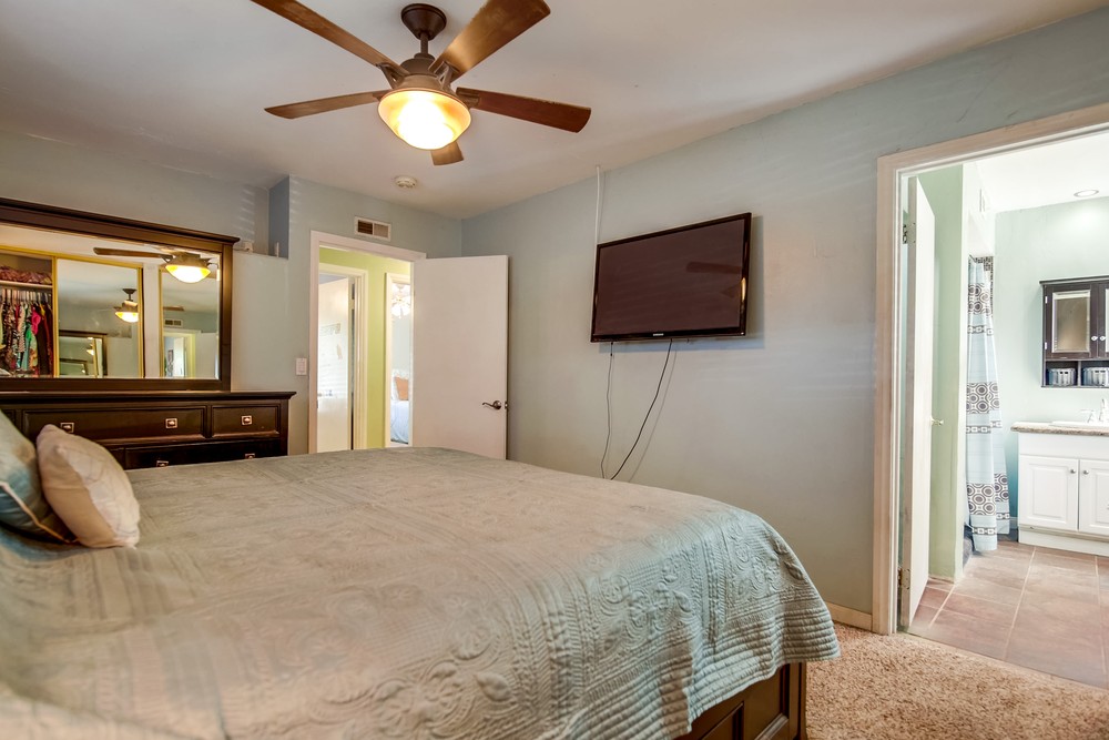 Virtual tour photo 25 of 53 for 8059 Lake Cayuga Dr