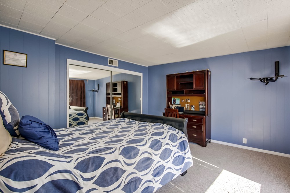 Virtual tour photo 35 of 53 for 8059 Lake Cayuga Dr