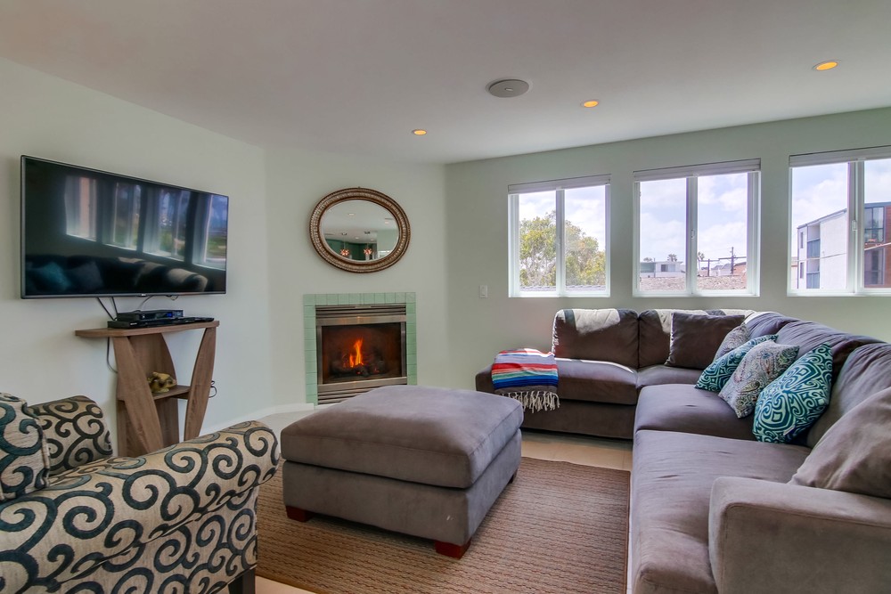 Virtual tour photo 7 of 47 for 806 Ensenada Ct