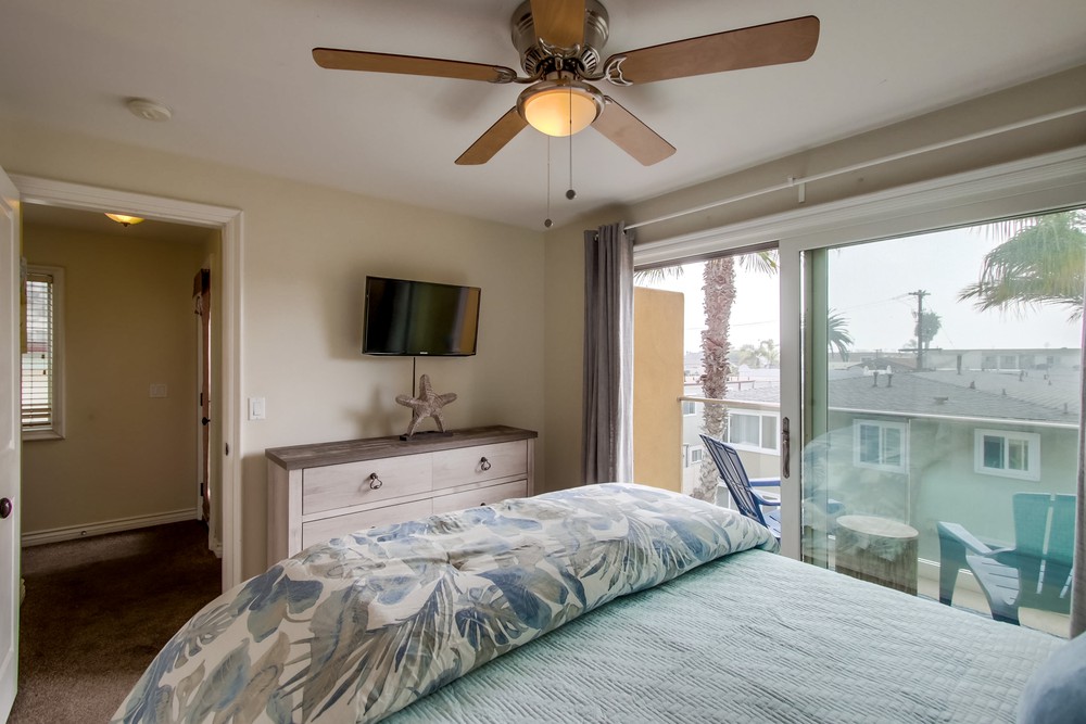 Virtual tour photo 25 of 46 for 806 Liverpool Ct