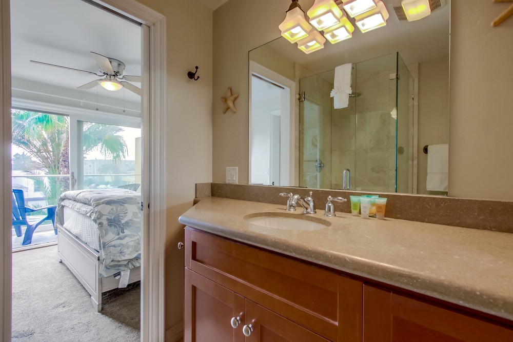 Virtual tour photo 30 of 46 for 806 Liverpool Ct
