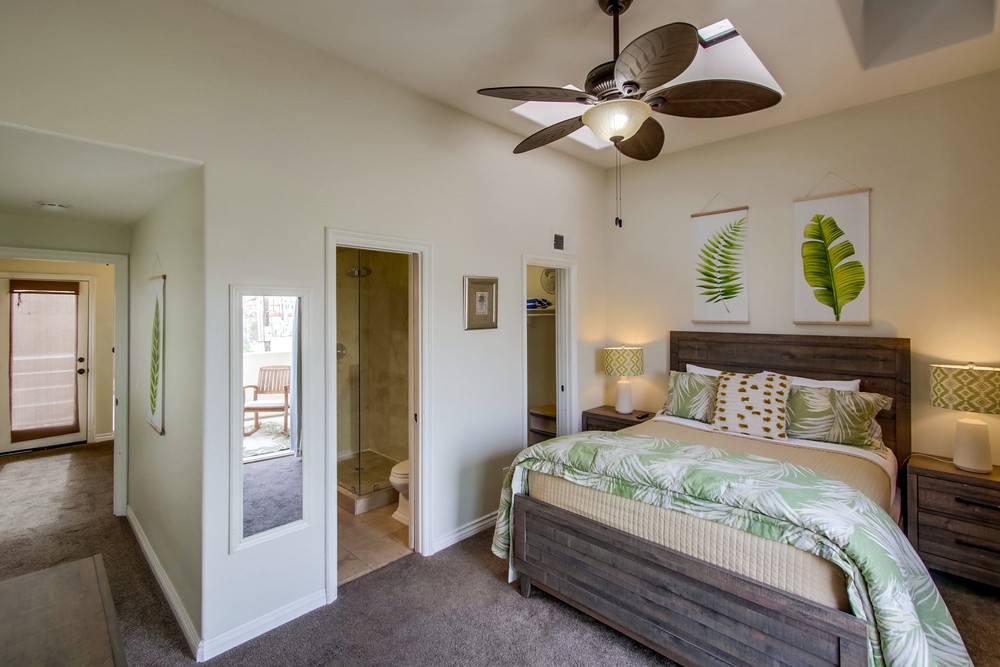 Virtual tour photo 33 of 46 for 806 Liverpool Ct