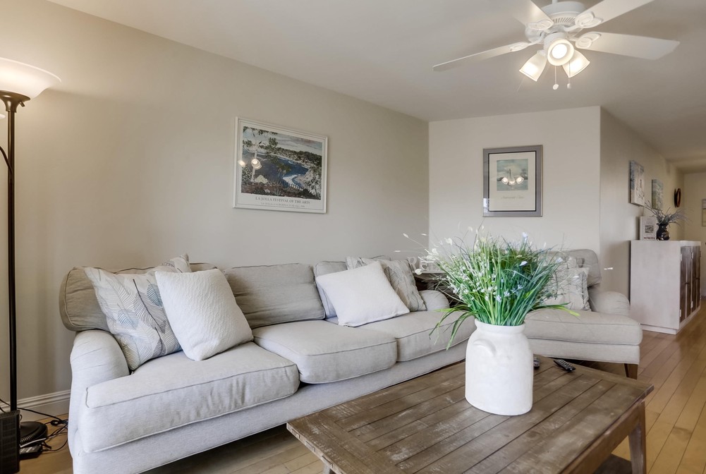 Virtual tour photo 8 of 62 for 806 Liverpool Ct