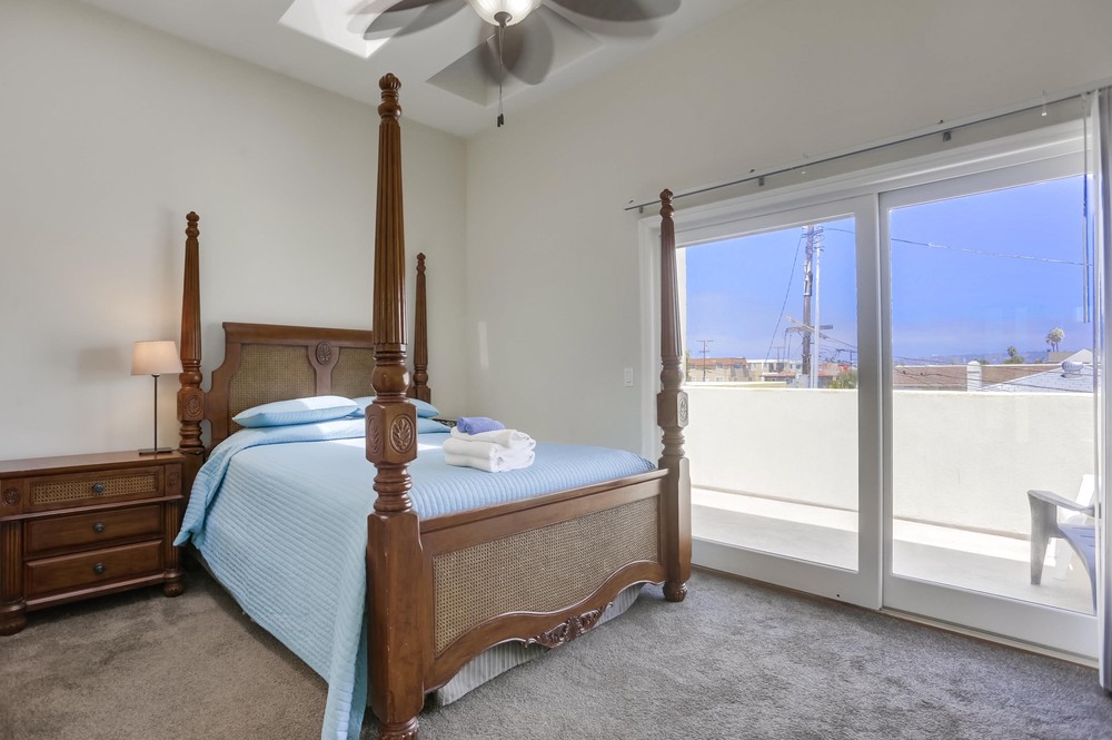 Virtual tour photo 24 of 62 for 806 Liverpool Ct